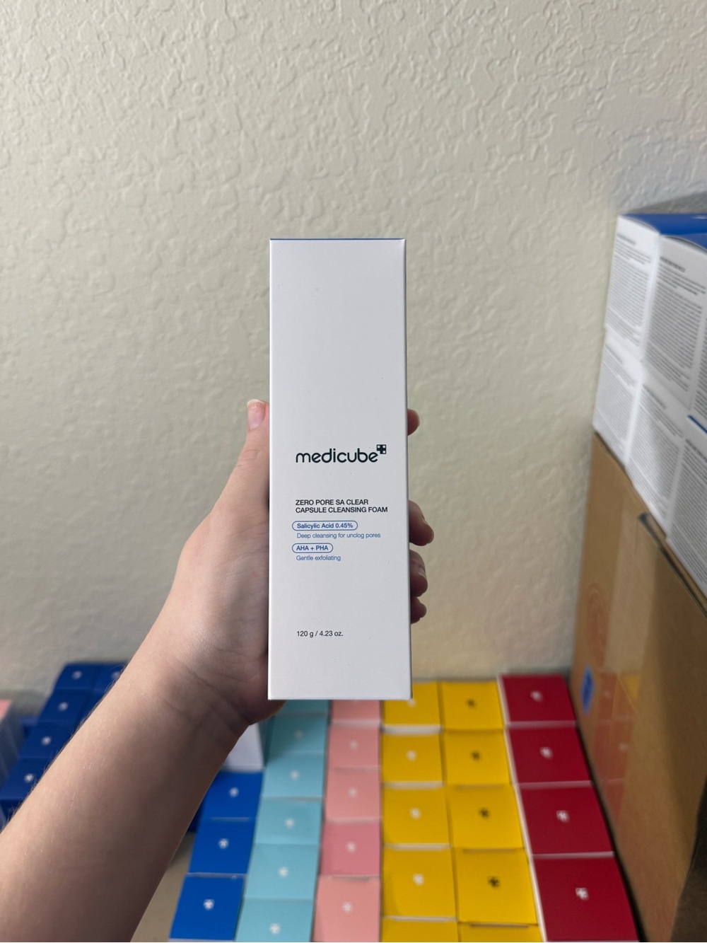 Medicube Zero Pore Cleansing Foam — White Facial Cleanser